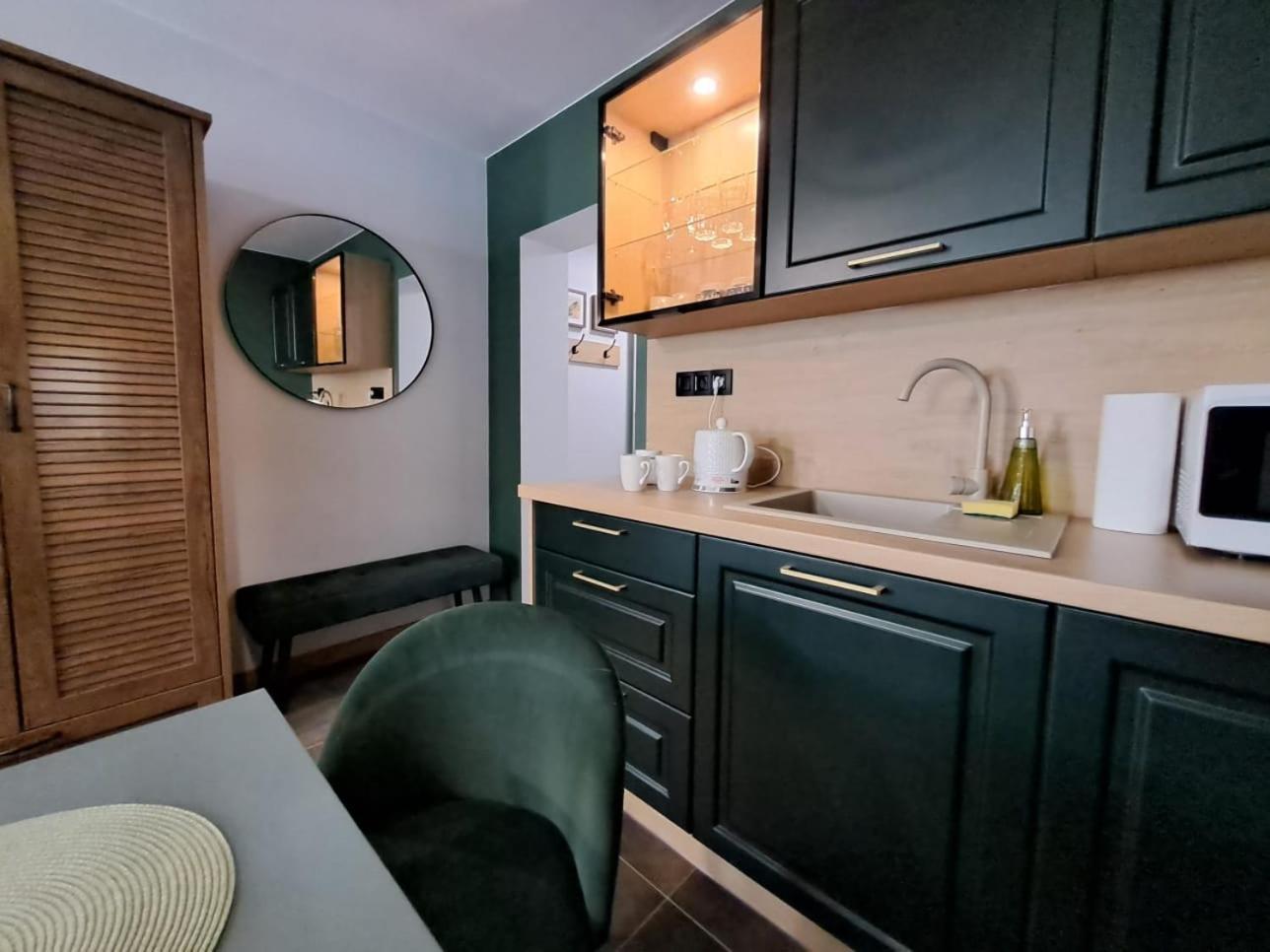 Dk Apartamenty Hotelove Гижицко Екстериор снимка