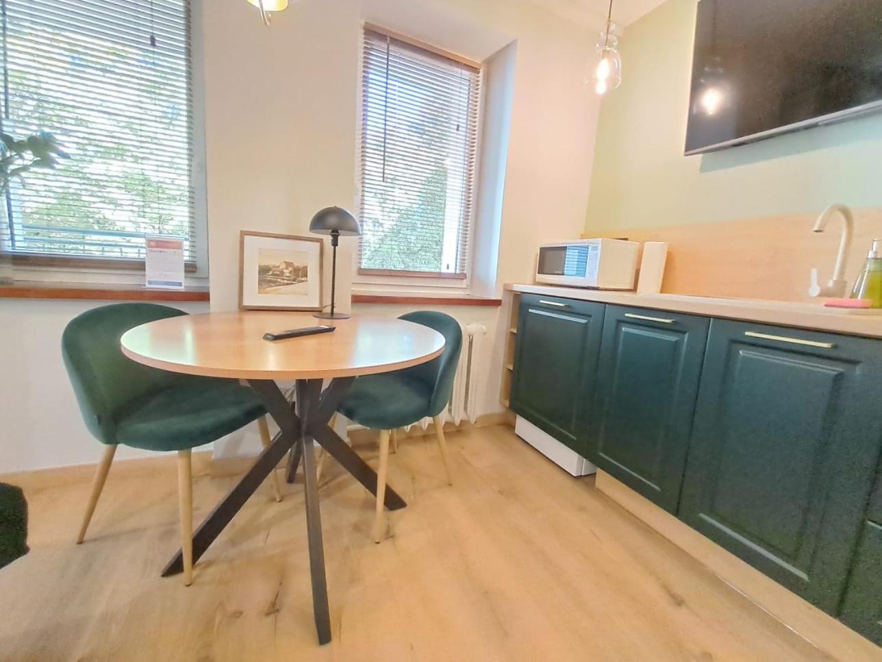 Dk Apartamenty Hotelove Гижицко Екстериор снимка