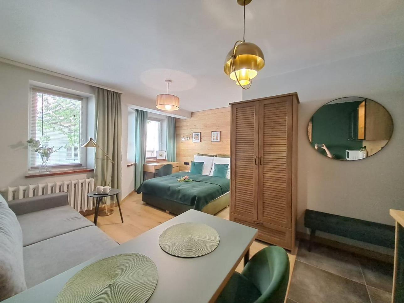 Dk Apartamenty Hotelove Гижицко Екстериор снимка