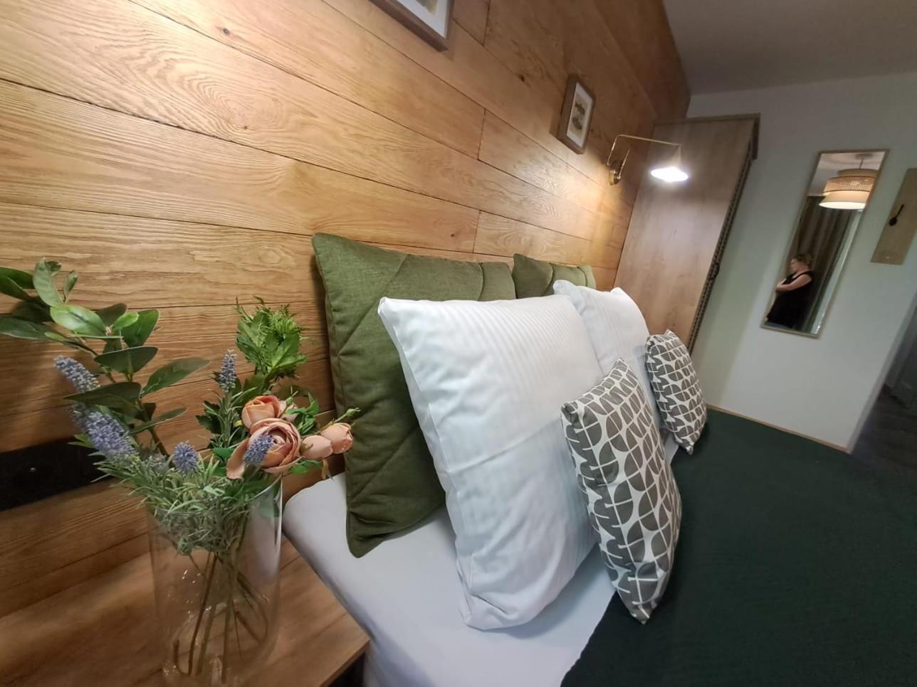Dk Apartamenty Hotelove Гижицко Екстериор снимка