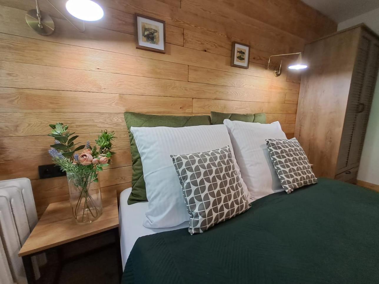 Dk Apartamenty Hotelove Гижицко Екстериор снимка