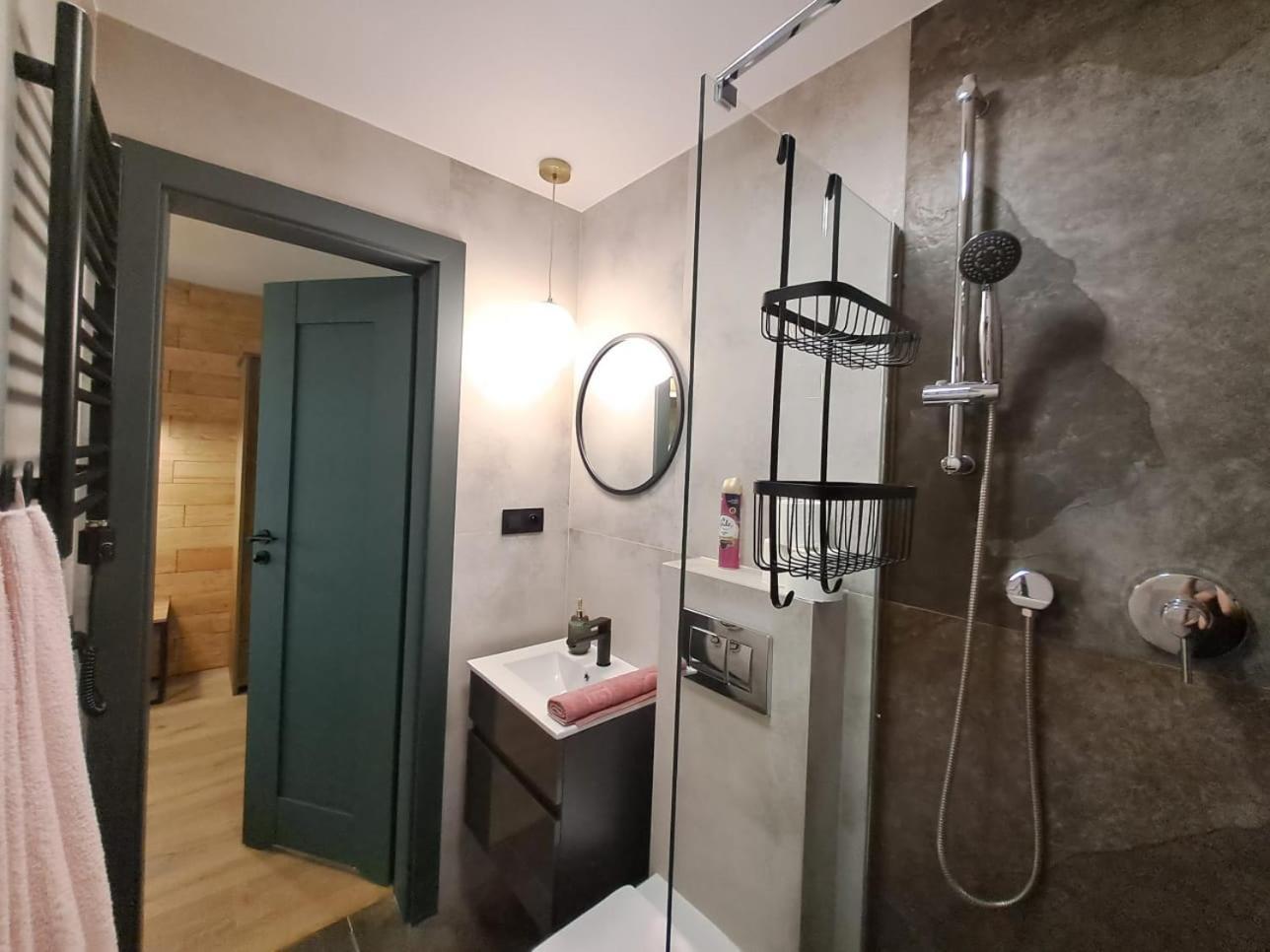 Dk Apartamenty Hotelove Гижицко Екстериор снимка