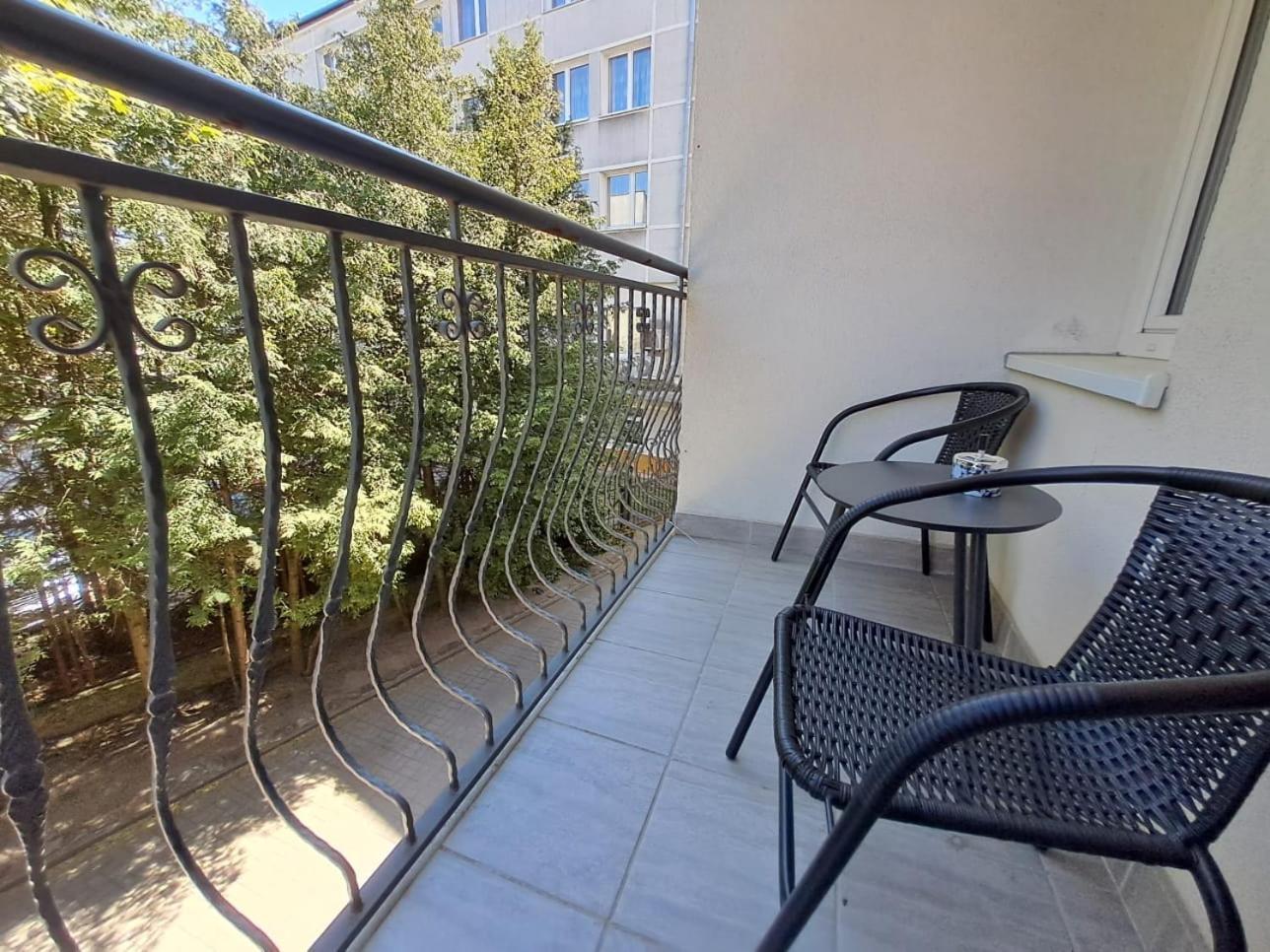 Dk Apartamenty Hotelove Гижицко Екстериор снимка
