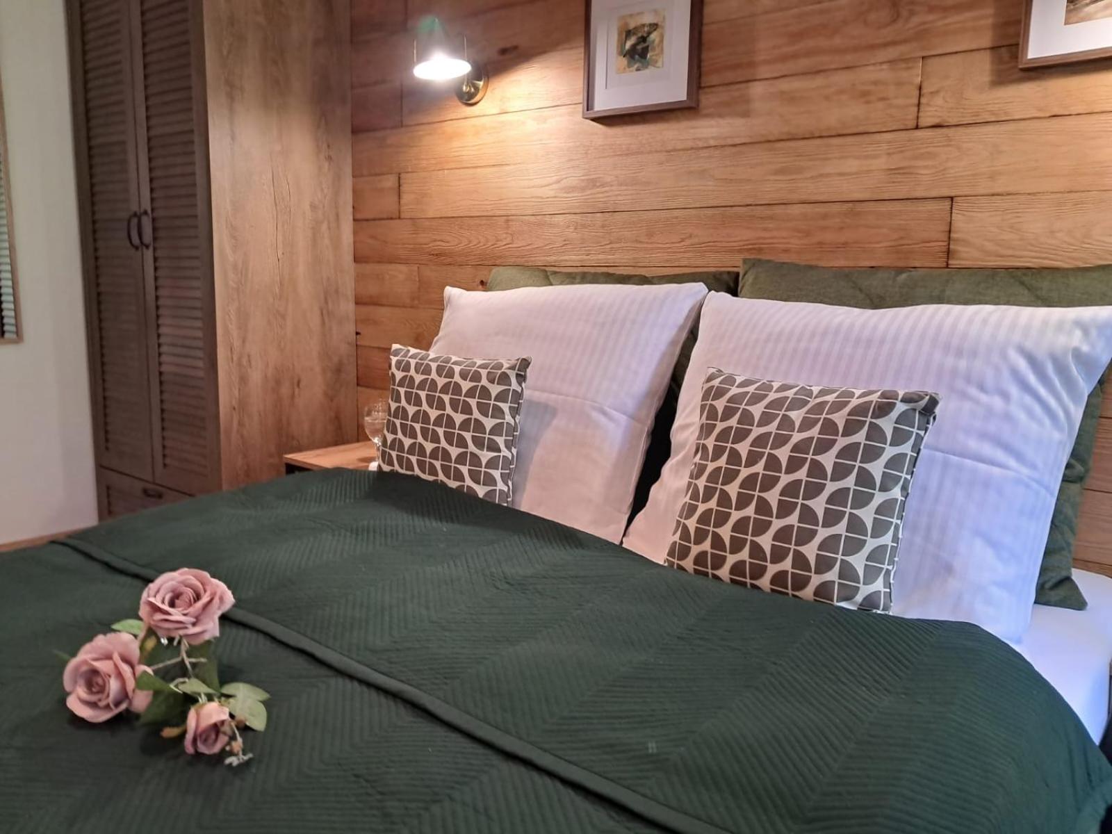 Dk Apartamenty Hotelove Гижицко Екстериор снимка